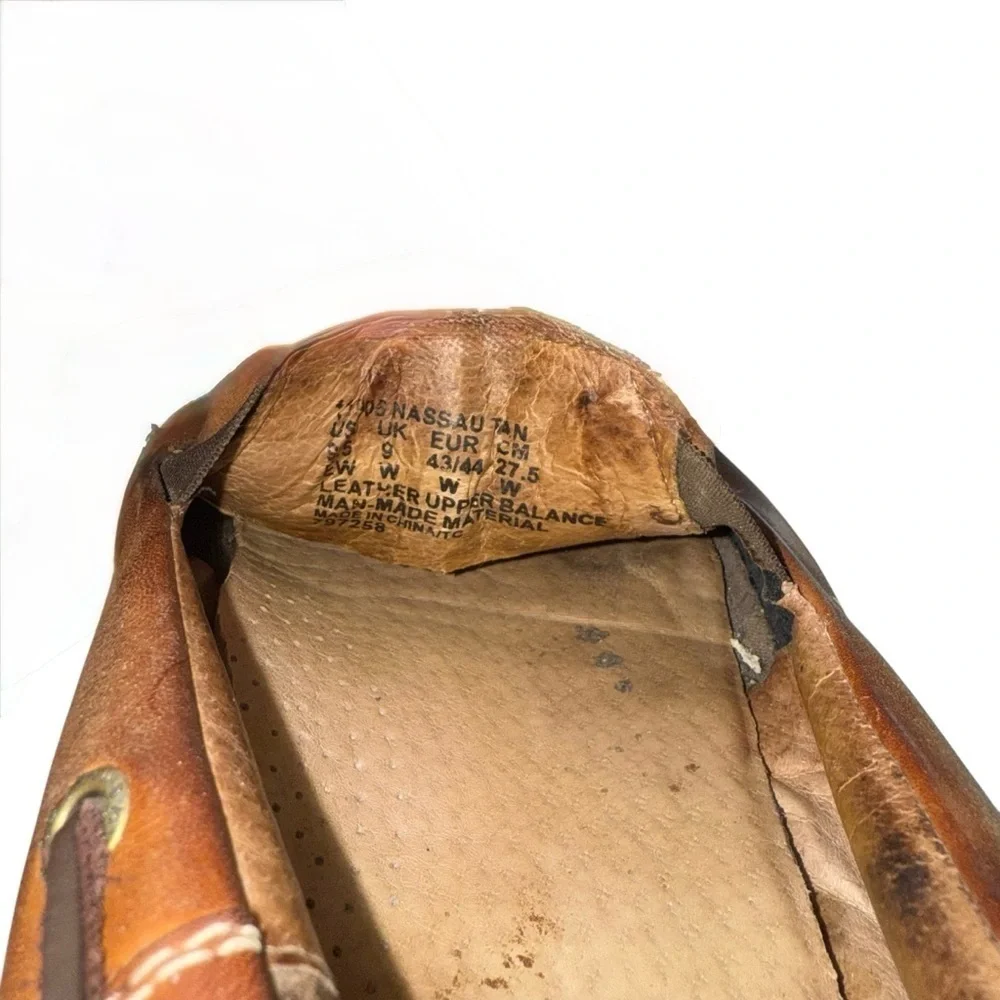 Hush Puppies Men’s Nassau Tan Slip On Leather Loafers Casual Shoes Size 9.5